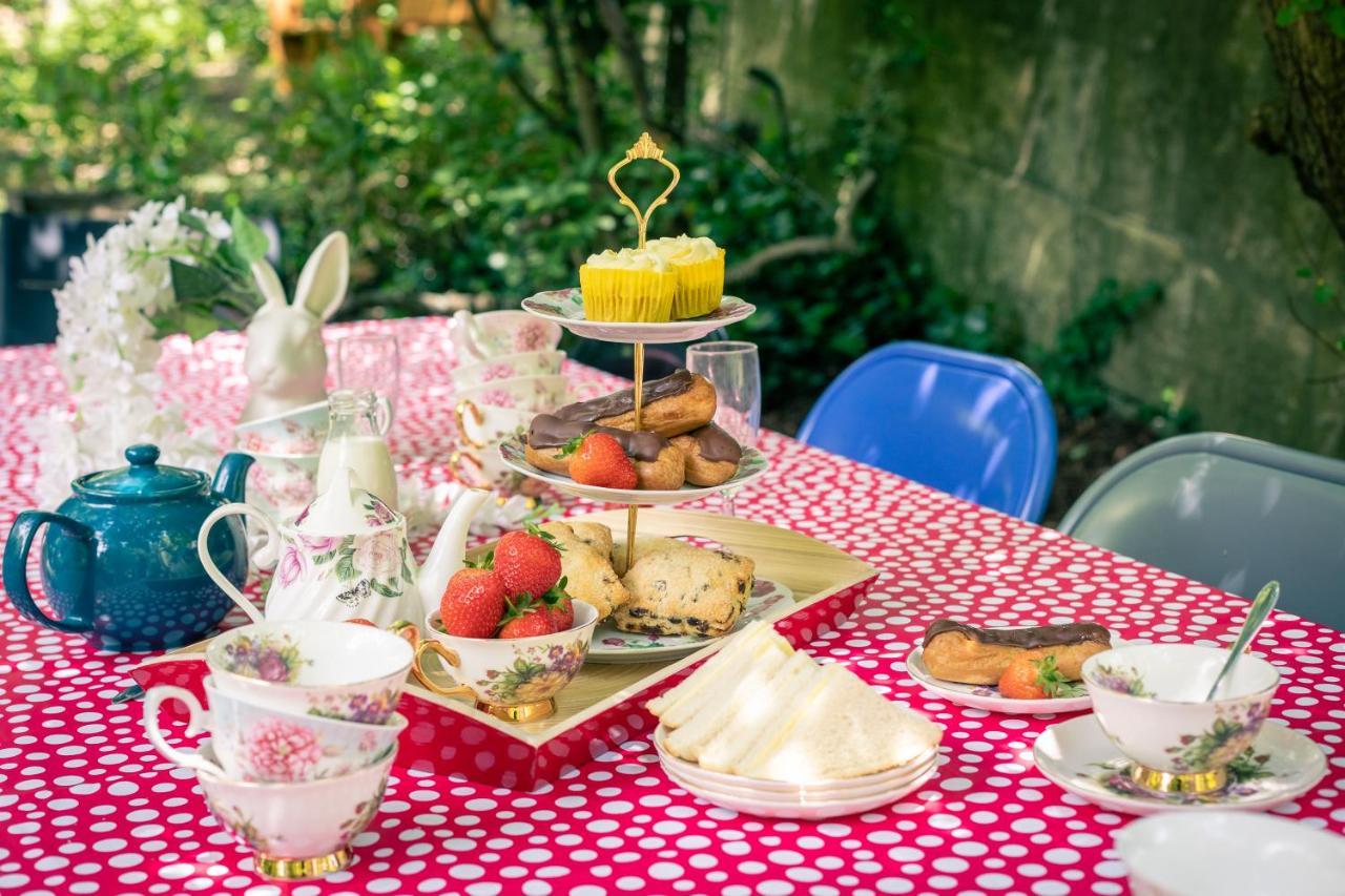 The Wonderland Townhouse - Alice In Wonderland 7Bdr Home バース エクステリア 写真
