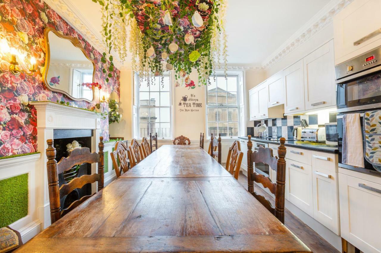 The Wonderland Townhouse - Alice In Wonderland 7Bdr Home バース エクステリア 写真