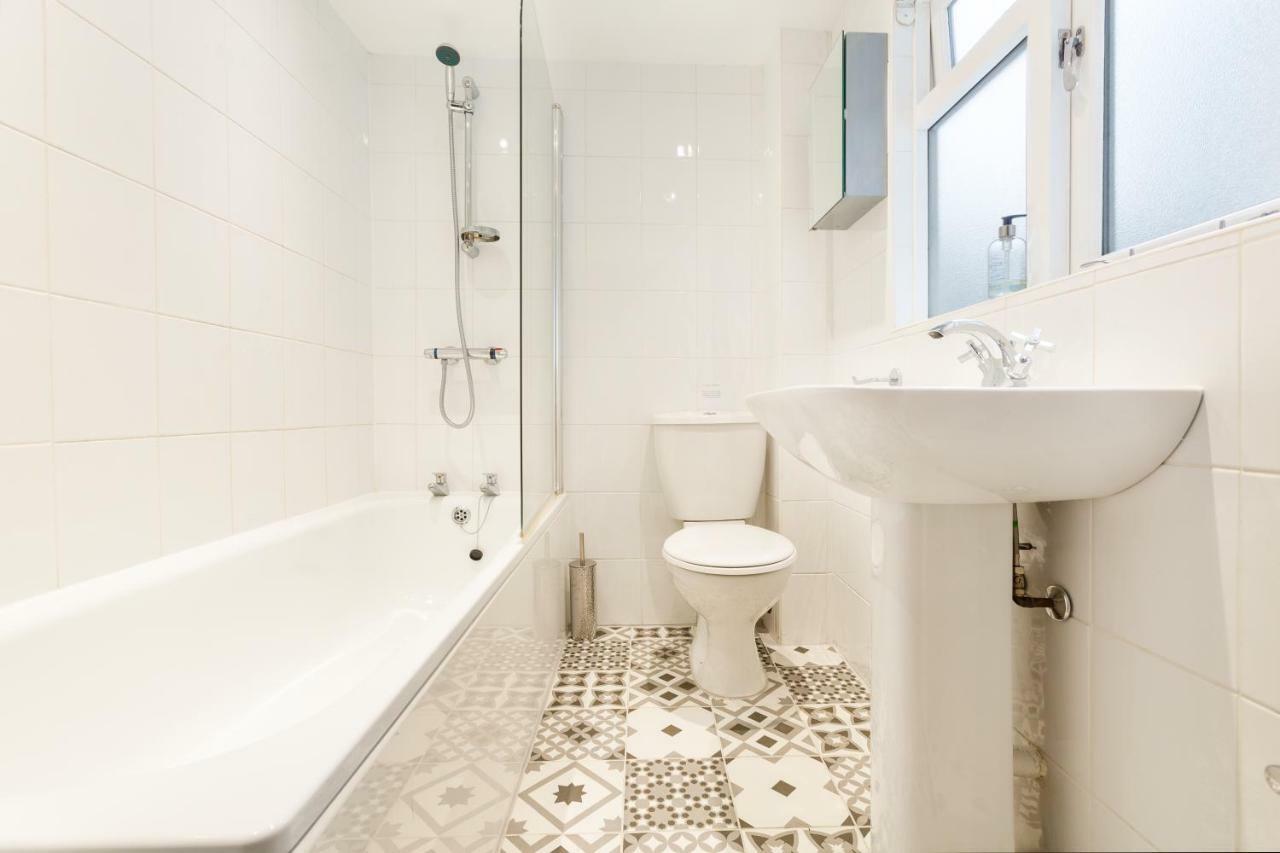 The Wonderland Townhouse - Alice In Wonderland 7Bdr Home バース エクステリア 写真